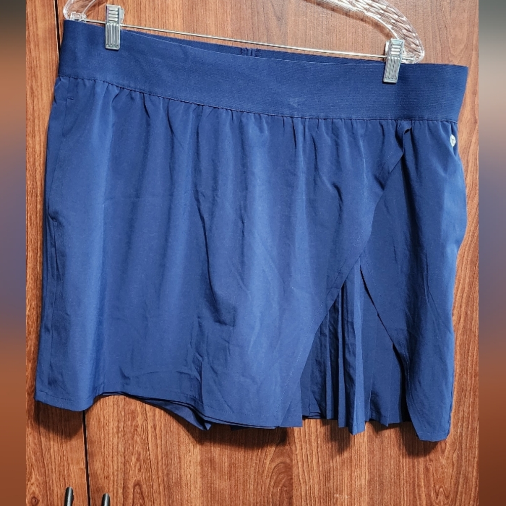 Skort